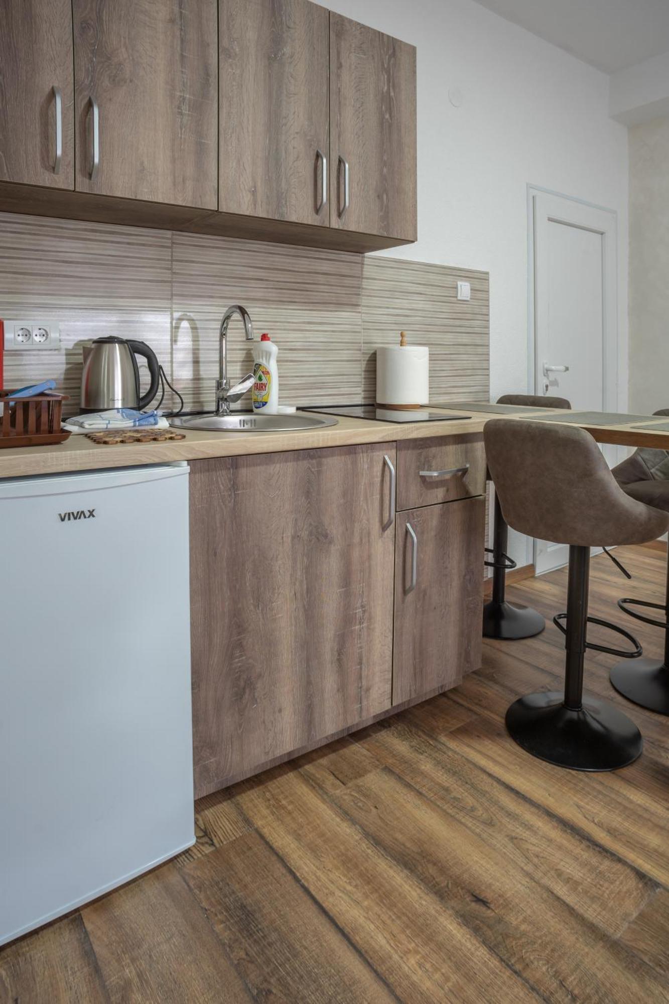 Apartmani Albion Жабляк Экстерьер фото