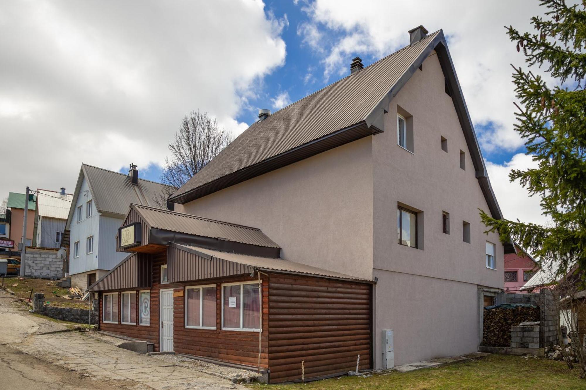 Apartmani Albion Жабляк Экстерьер фото